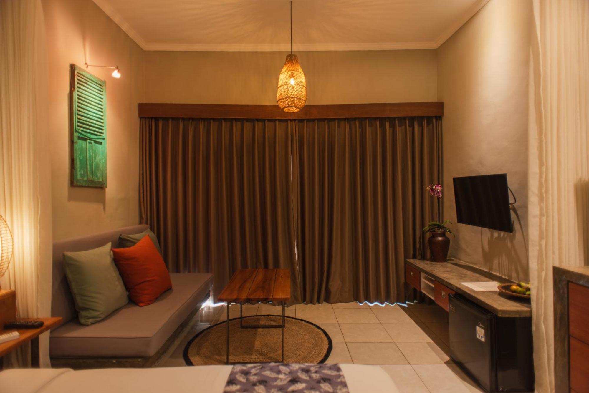 Pangkung Sari Bed And Breakfast ชังกู ภายนอก รูปภาพ