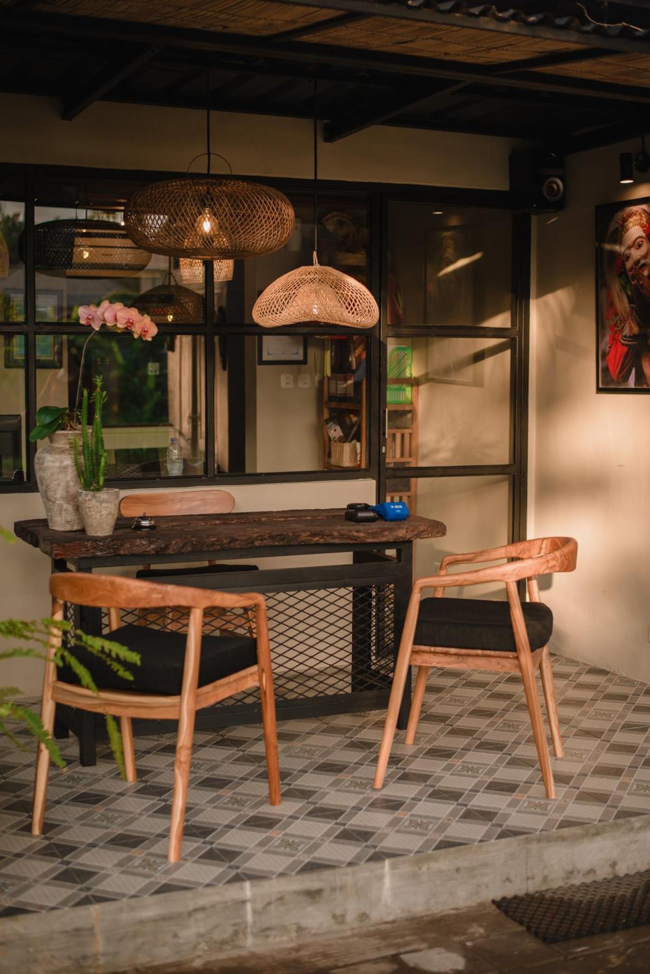 Pangkung Sari Bed And Breakfast ชังกู ภายนอก รูปภาพ