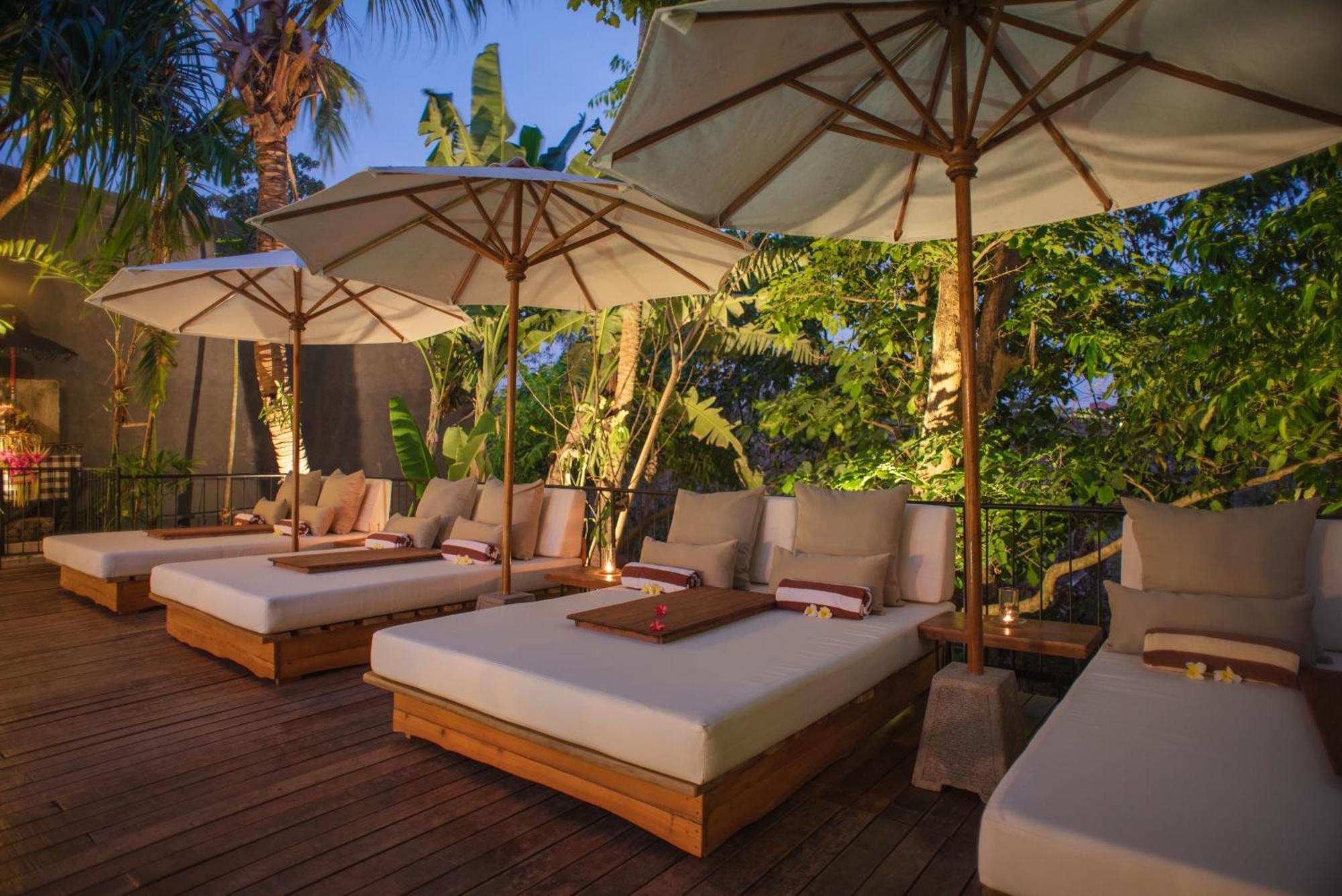 Pangkung Sari Bed And Breakfast ชังกู ภายนอก รูปภาพ