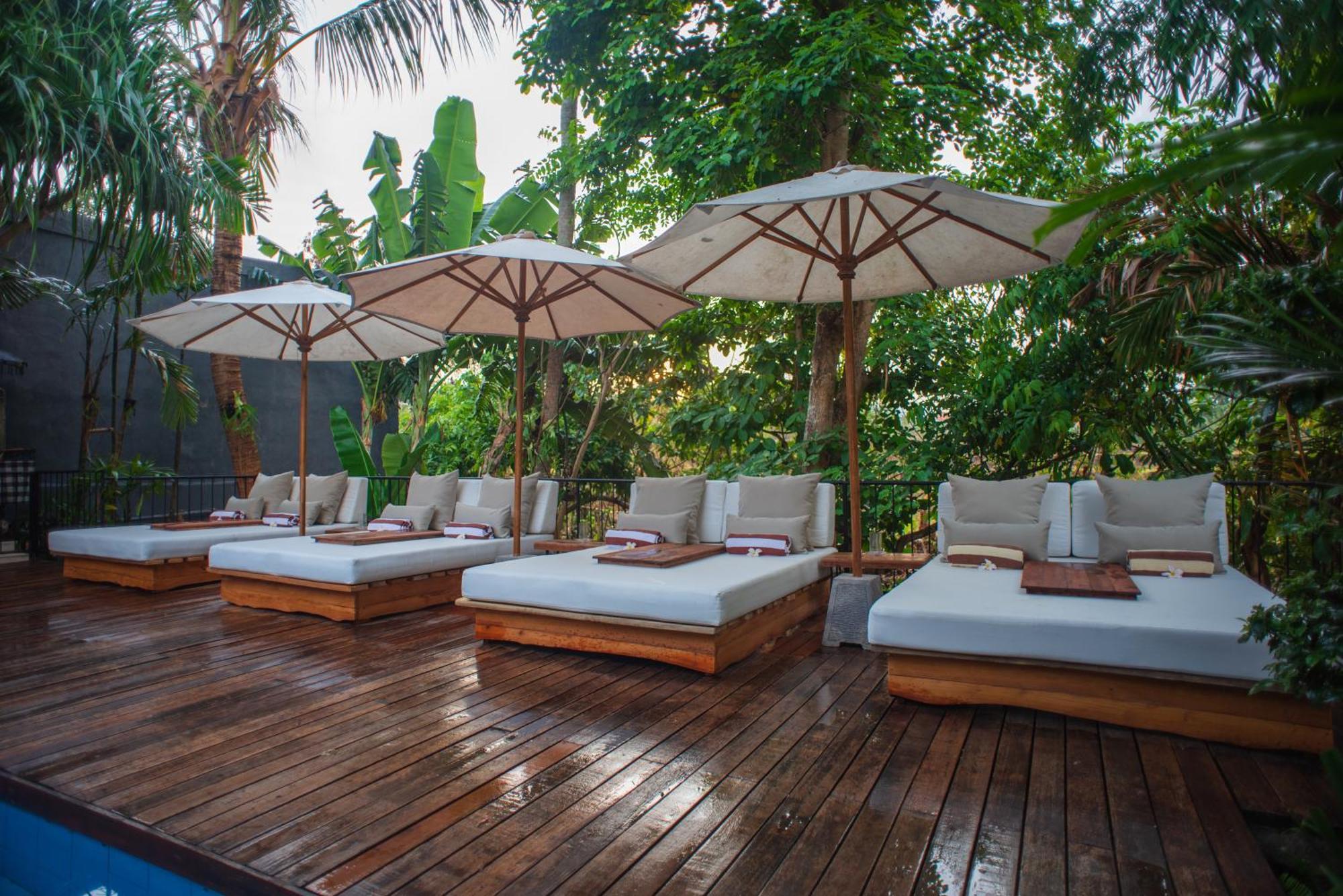 Pangkung Sari Bed And Breakfast ชังกู ภายนอก รูปภาพ